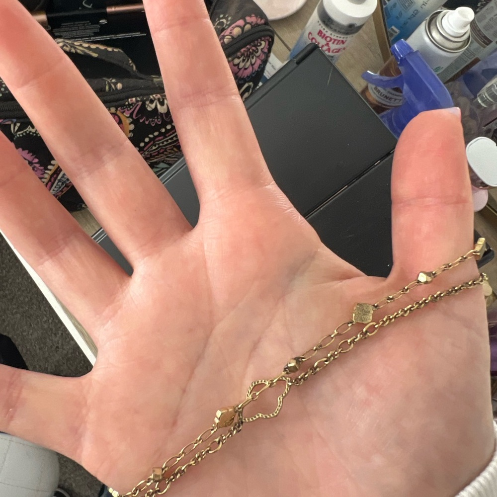 Elegant Gold Chain Necklace